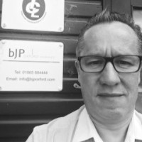 Ernie Moss Email & Phone Number