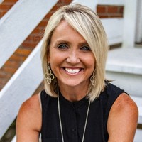 EDGE Realty Group EIC Employee Stacy Schroeder's profile photo