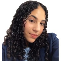 Emmily Freitas Email