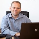 Lee Dowson Email