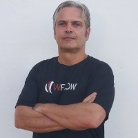 Henrique Melgaço Email