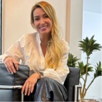 Vanessa Pedroso Email