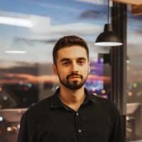 Ahmet Sarı Email