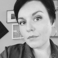 Melanie Sombke Email & Phone Number