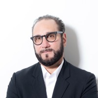 E-mail e número de telefone de Louis Birdman