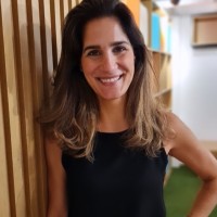 Julia Dutra Email
