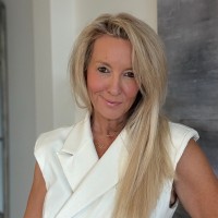 Cabinetworks Group Employee Danielle Mikesell's profile photo