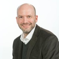 Simon Bacon Email
