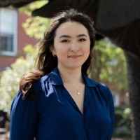 Malia Kiang Email