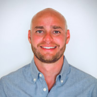 Candid Employee Cesar del Valle's profile photo