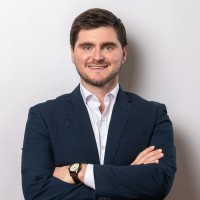 Máximo Araújo Fripp Email