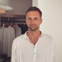 Pascal Hut Email