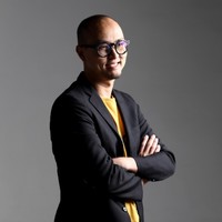 Email e telefono di Patai Padungtin