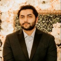 Bloomingdale's Employee Umar Rauf's profile photo