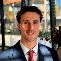 Custom Innovation Co. Employee Oliver Makinson's profile photo