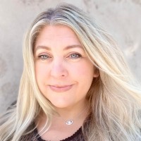 Realty ONE Group Employee Heather Macpherson's profile photo