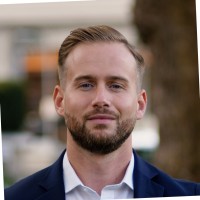 Oliver Court Email