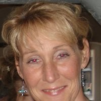 Helene Persson Email