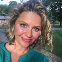 Leslie Hampton Email & Phone Number