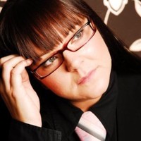 Catharina Lind Email & Phone Number