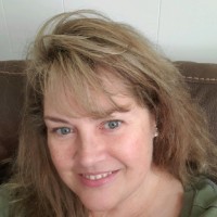 Canopy Realtor® Association Employee Leslie Singleton's profile photo