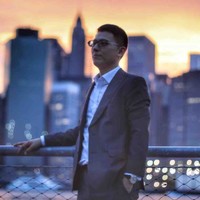 Tory Burch Employee Eric Zhou's profile photo