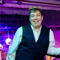 Flip Out UK Employee Robert Morley's profile photo