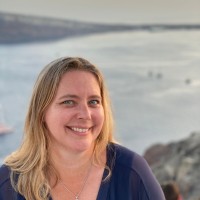 Joanna Dumont Email