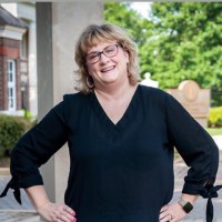 Melinda Lowe