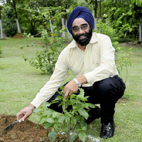 Hardev Singh Email