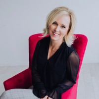 East-West Employee Julie King's profile photo