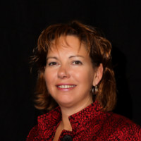 MJ Logs Employee Shelly Pawlak's profile photo