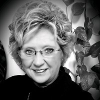 Sandra Rex Email & Phone Number