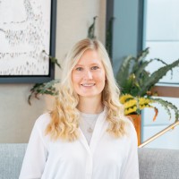 Personal Finance Movement Ltd Employee Lisa Cemap's profile photo