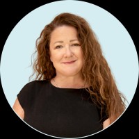 Kelly Reinhardt Email & Phone Number