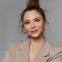 Raquel Zambrano Email