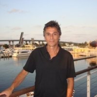 Centro Universitario de Idiomas (CUI) Employee Hector Igot's profile photo