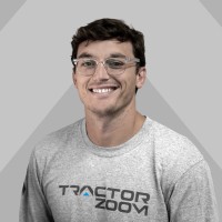 Tractor Zoom Employee Tyler Lowy's profile photo
