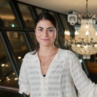 Amel Moneda Email