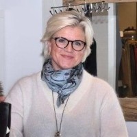Anne Sveen Email