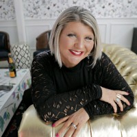 Amanda Herndon Email & Phone Number