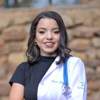 OtorrinoDF Employee Bruna Durães's profile photo