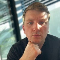 Edgars Zvejnieks Email