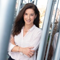 TV5MONDE Employee Hélène Zemmour's profile photo