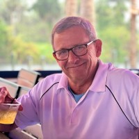 Robert Eagle Email & Phone Number