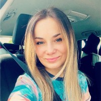 Alina Pazderska Email