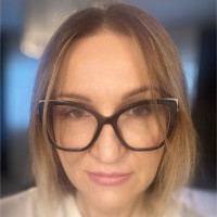 Justina Gustof Email