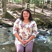 Leah Sutherland Email & Phone Number