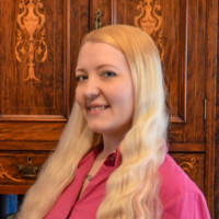 Tiela Halpin-Moss Email & Phone Number