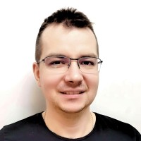 Tomasz Korulczyk Email